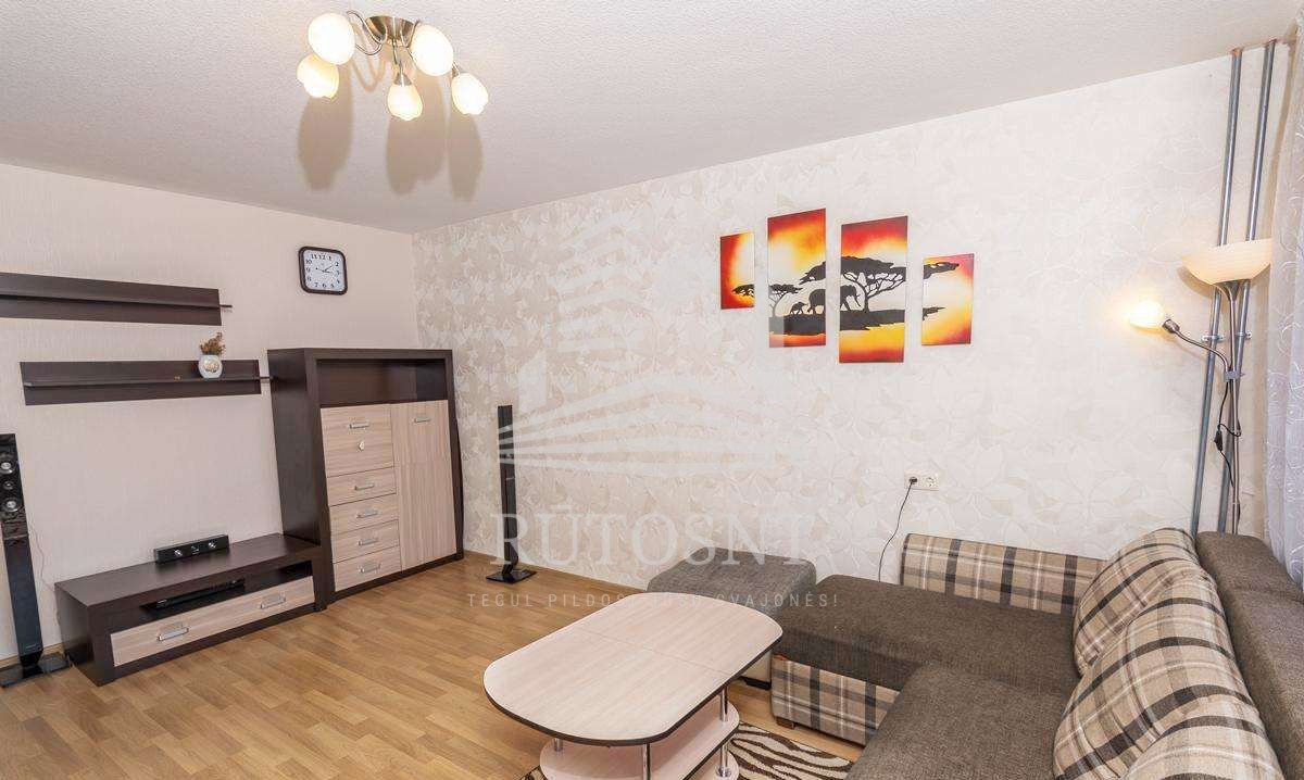 Parduodamas butas Kretingos g.