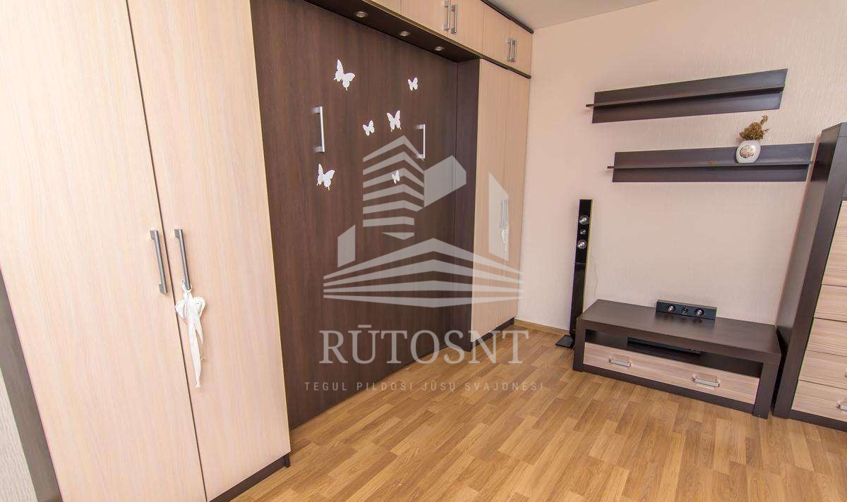 Parduodamas butas Kretingos g.