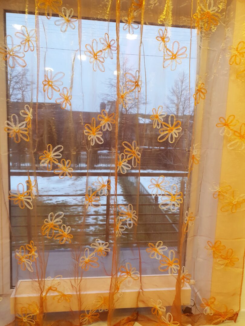 Parduodamos naudotos, itin gerame stovyje, užuolaidos