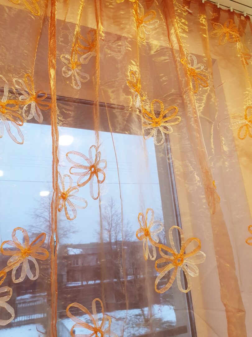 Parduodamos naudotos, itin gerame stovyje, užuolaidos