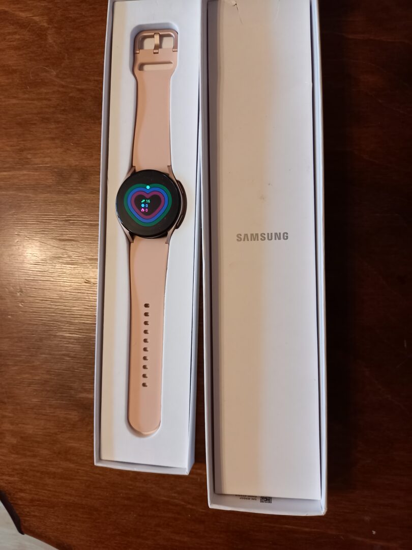 Parduodu Samsung Galaxy Watch5 SM-R905F