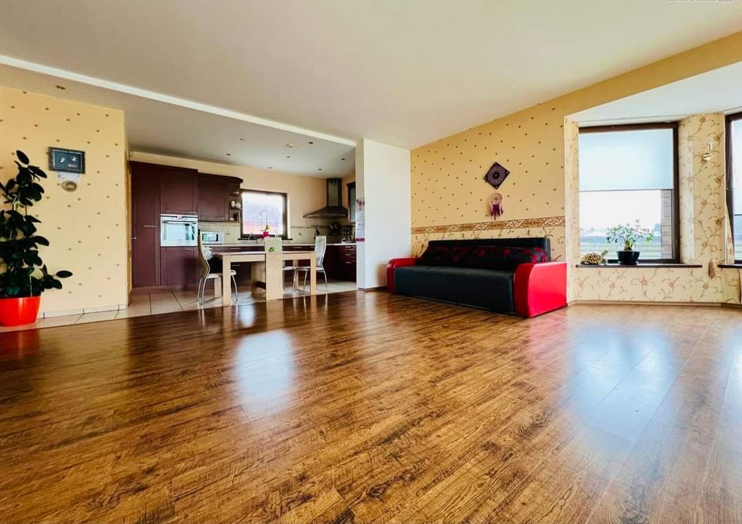 Parduodamas namas Trušeliuose.