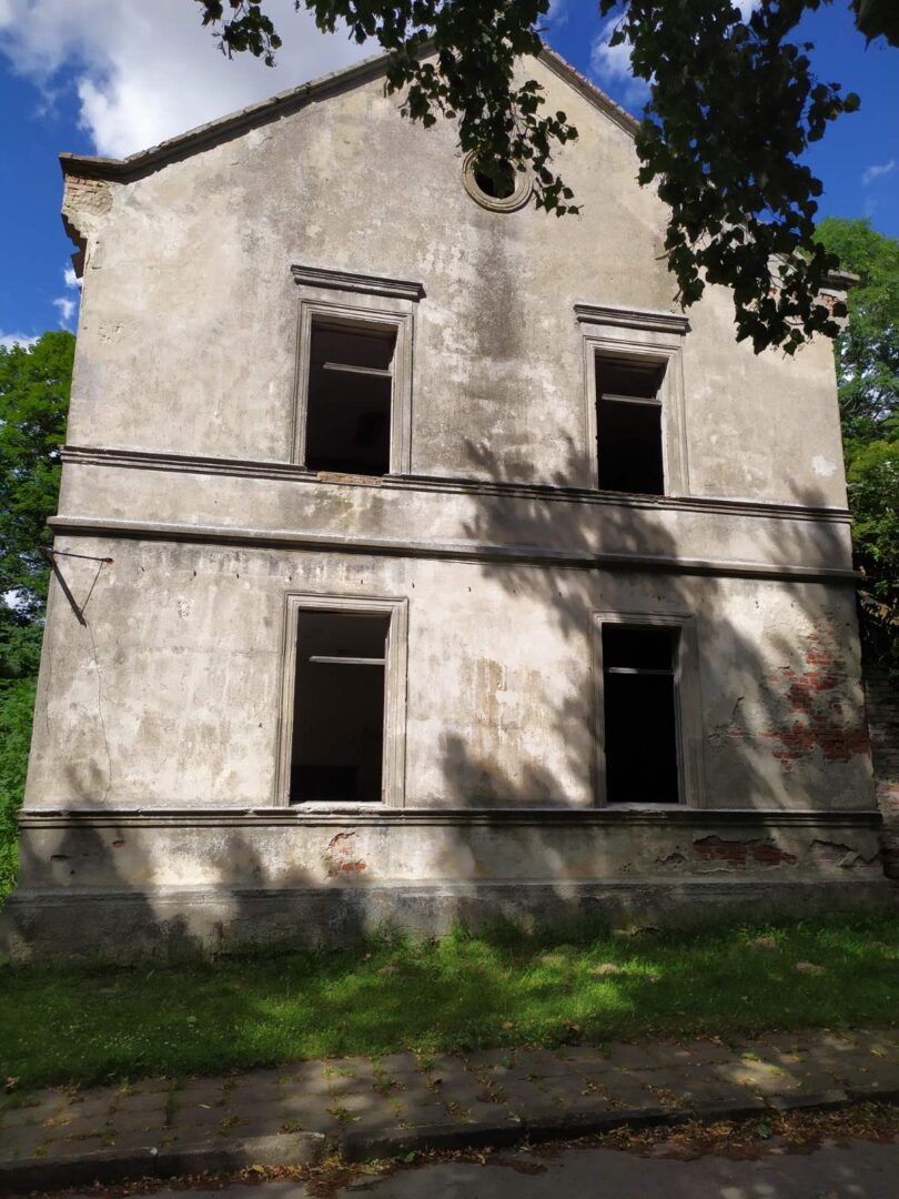 Parduodamas XVIII a. dvaras Vilkaviškio rajone