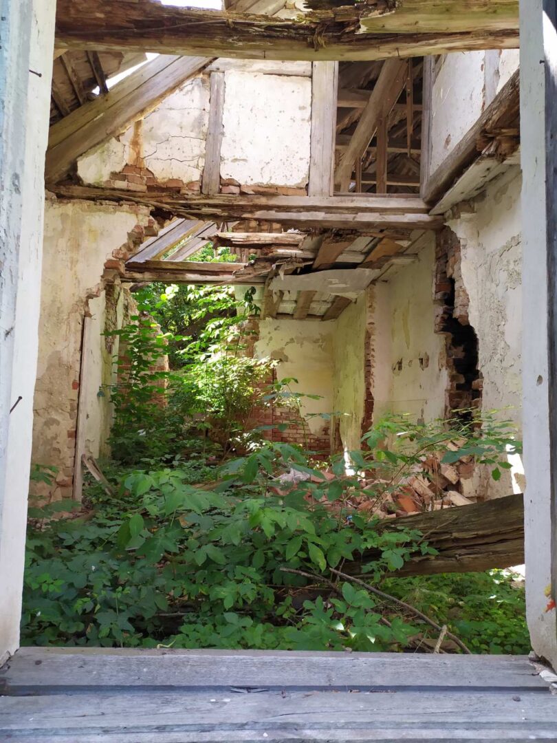 Parduodamas XVIII a. dvaras Vilkaviškio rajone