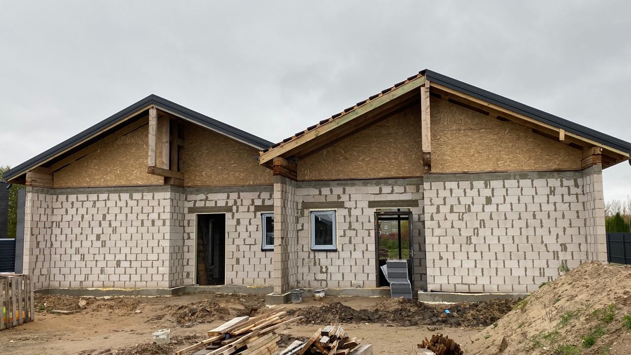 Parduodami du sublokuoti, naujos statybos A++ namai