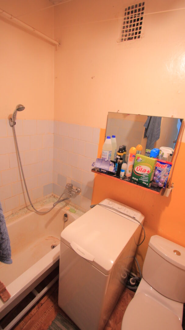 Parduodamas 1kambario butas (Naujoji Akmenė)