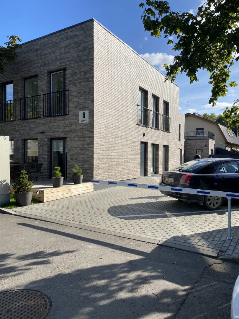 Parduodamas naujai įrengtas butas Palangoje, arti centro.