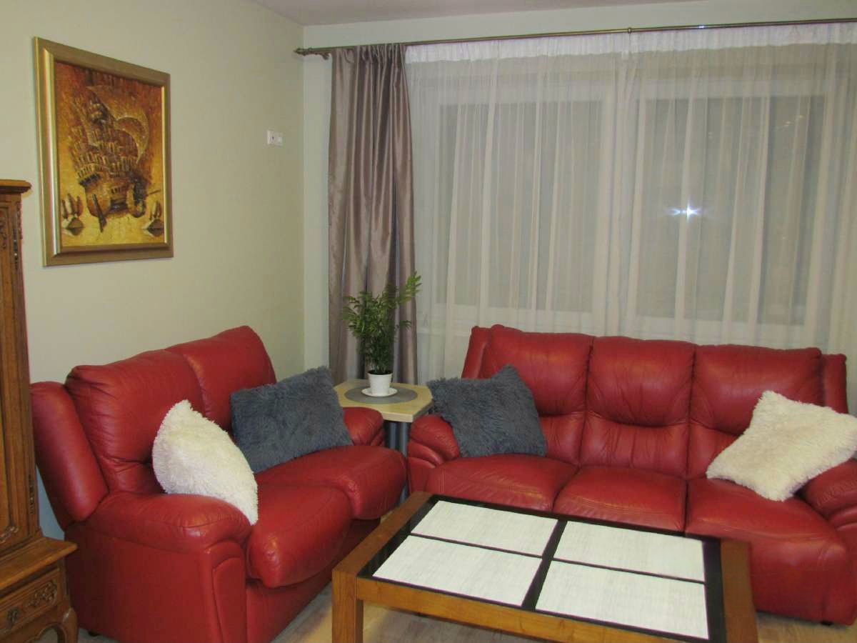 Dragūnuose parduodamas 2kamb.butas