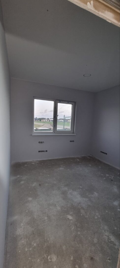 Vidaus apdaila. Glaistymo ir dažymo darbai.