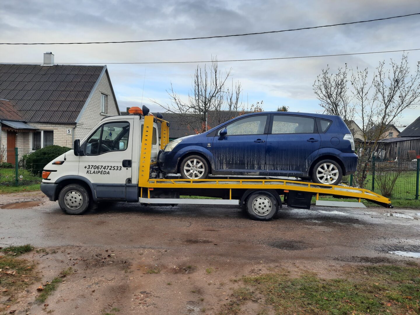 Tralo paslaugos Klaipėdoje