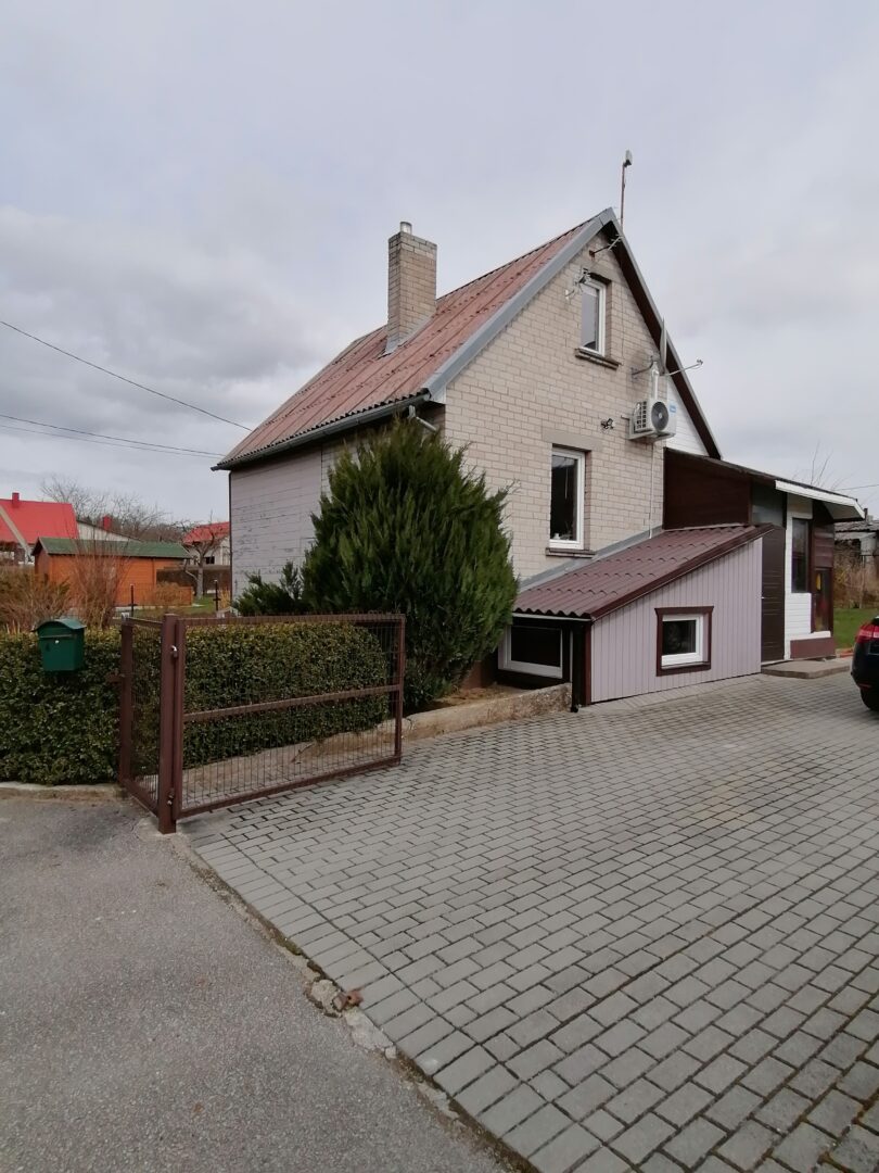 Parduodamas Sodo namas