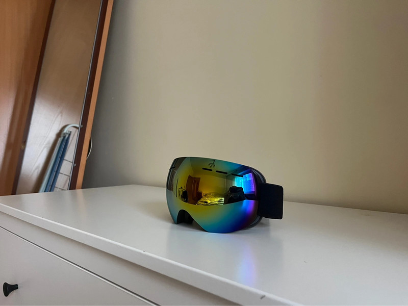 Slidinėjimo akiniai