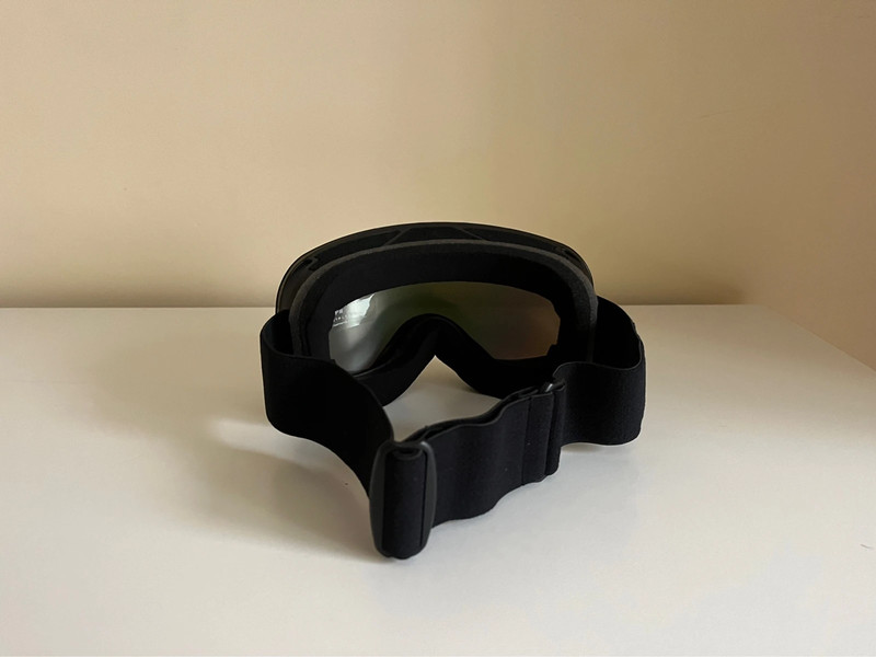 Slidinėjimo akiniai