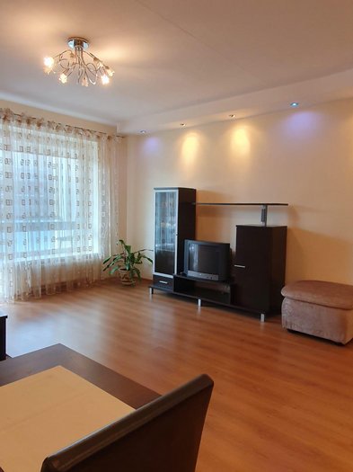 Dragūnuose parduodamas 2kamb.butas