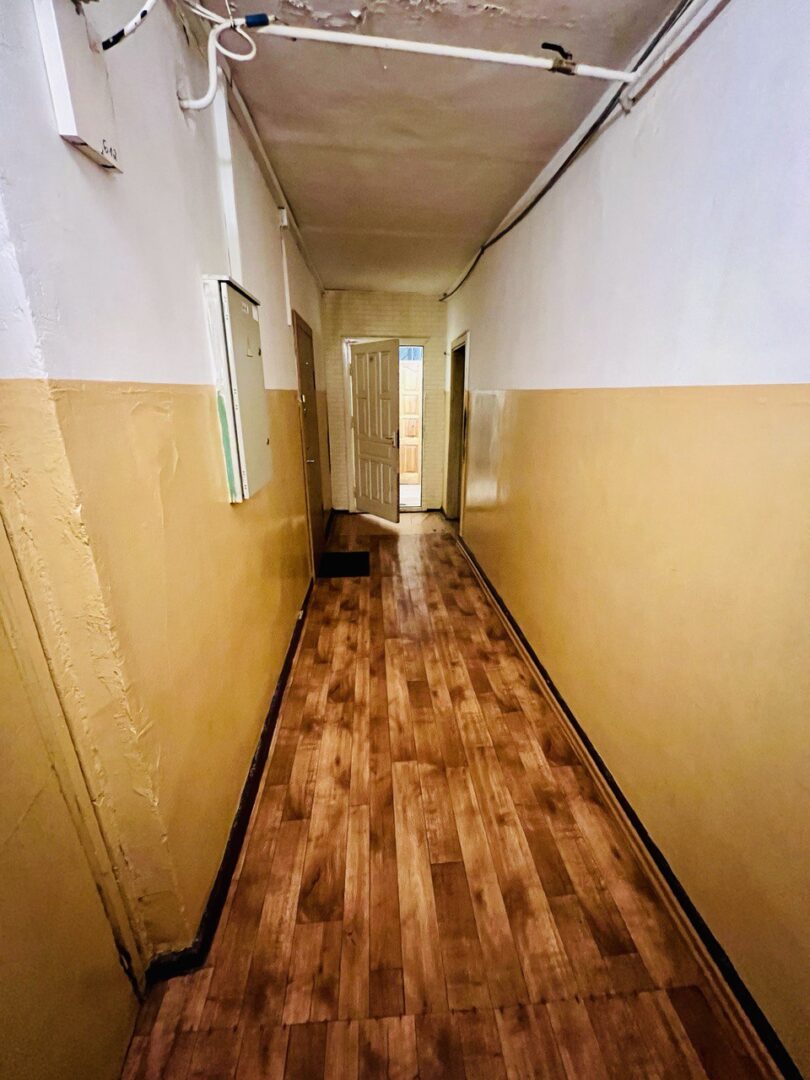 Parduodamas blokas bendrabučio tipo name