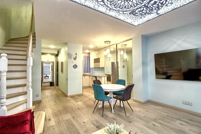 Giruliuose parduodamas kotedžas