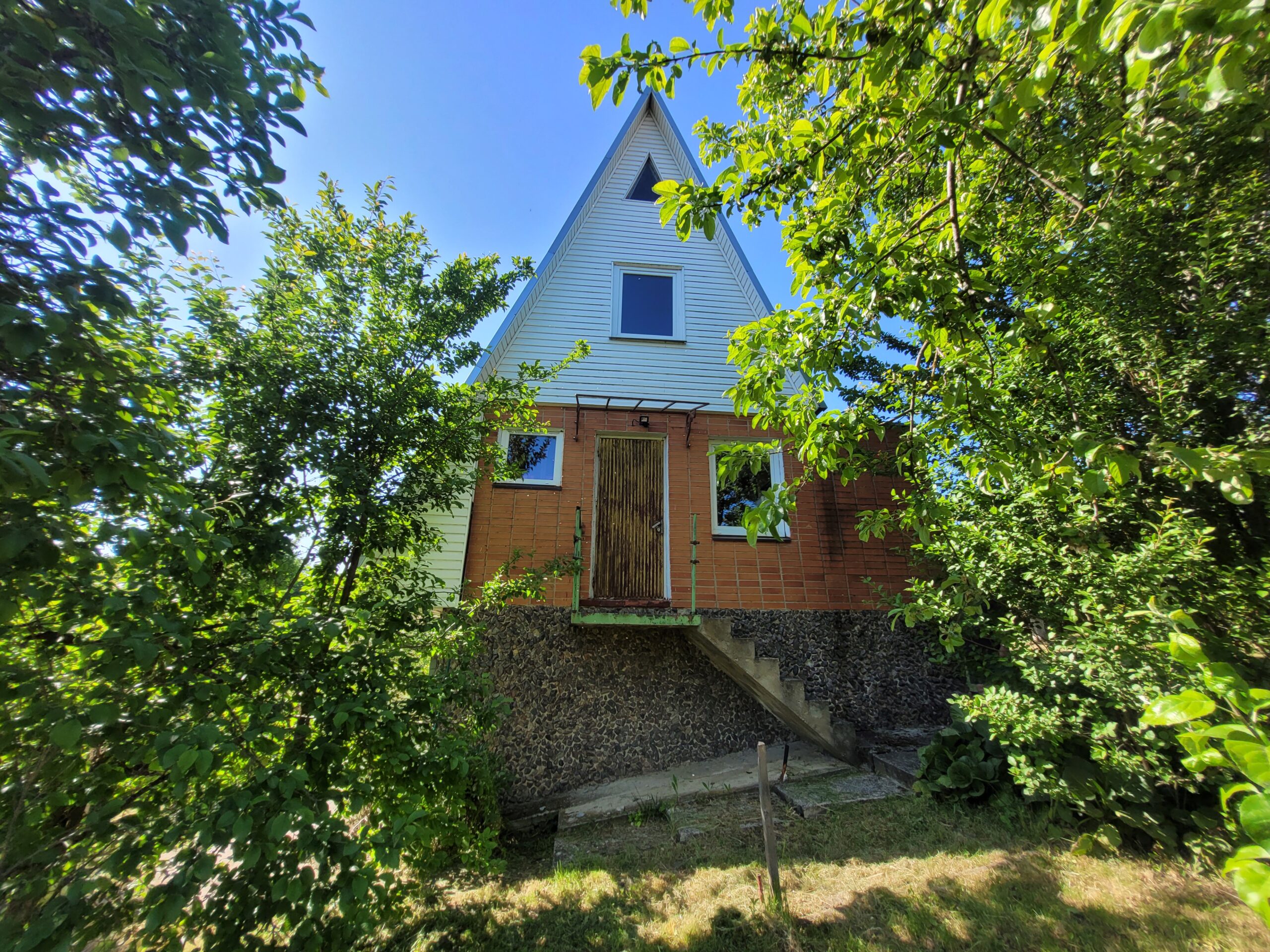 Sodo namas Aniškio k. Alytaus r.