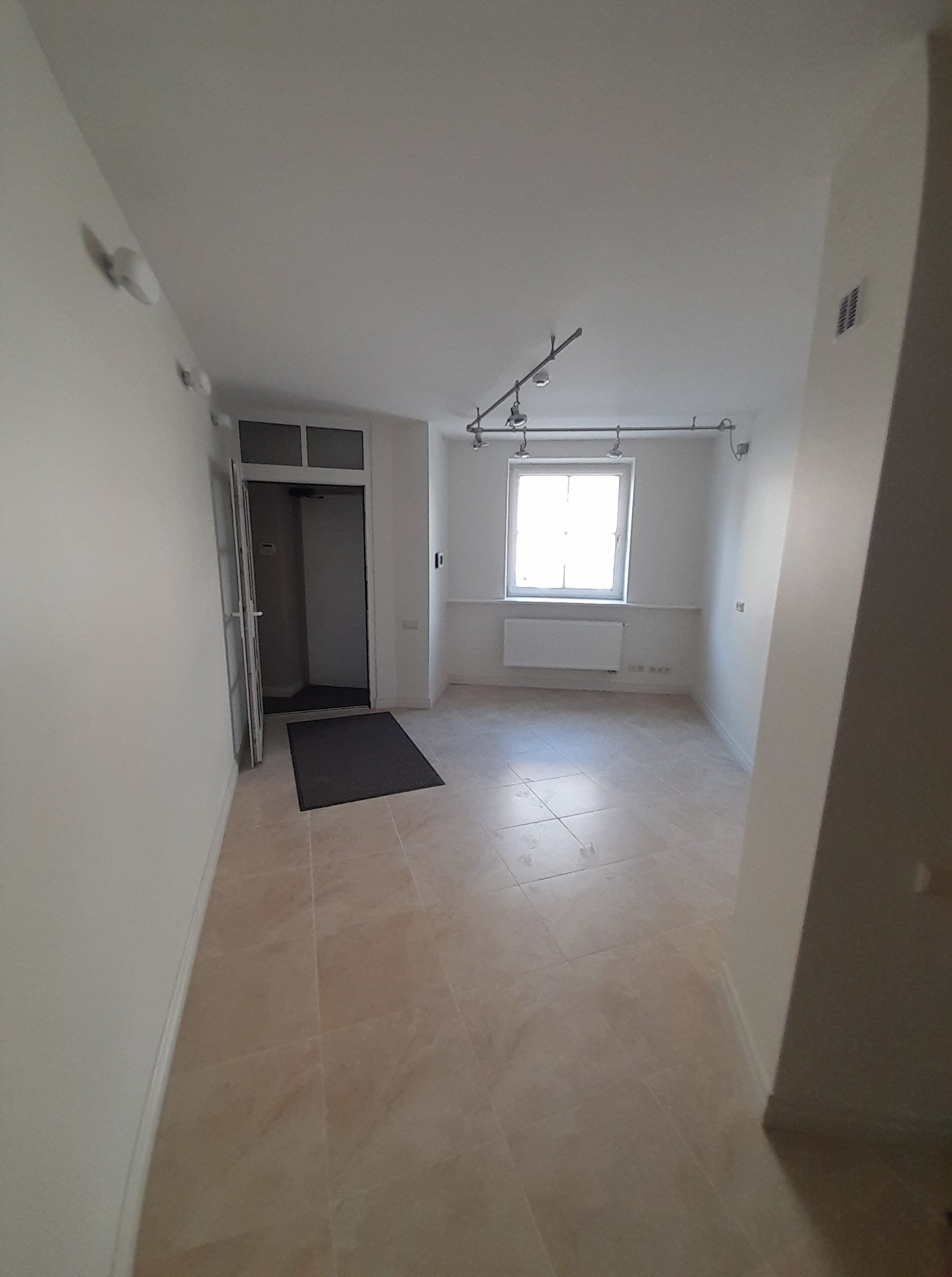 Parduodamos 58 kv.m. Studijos / Administracinės patalpos