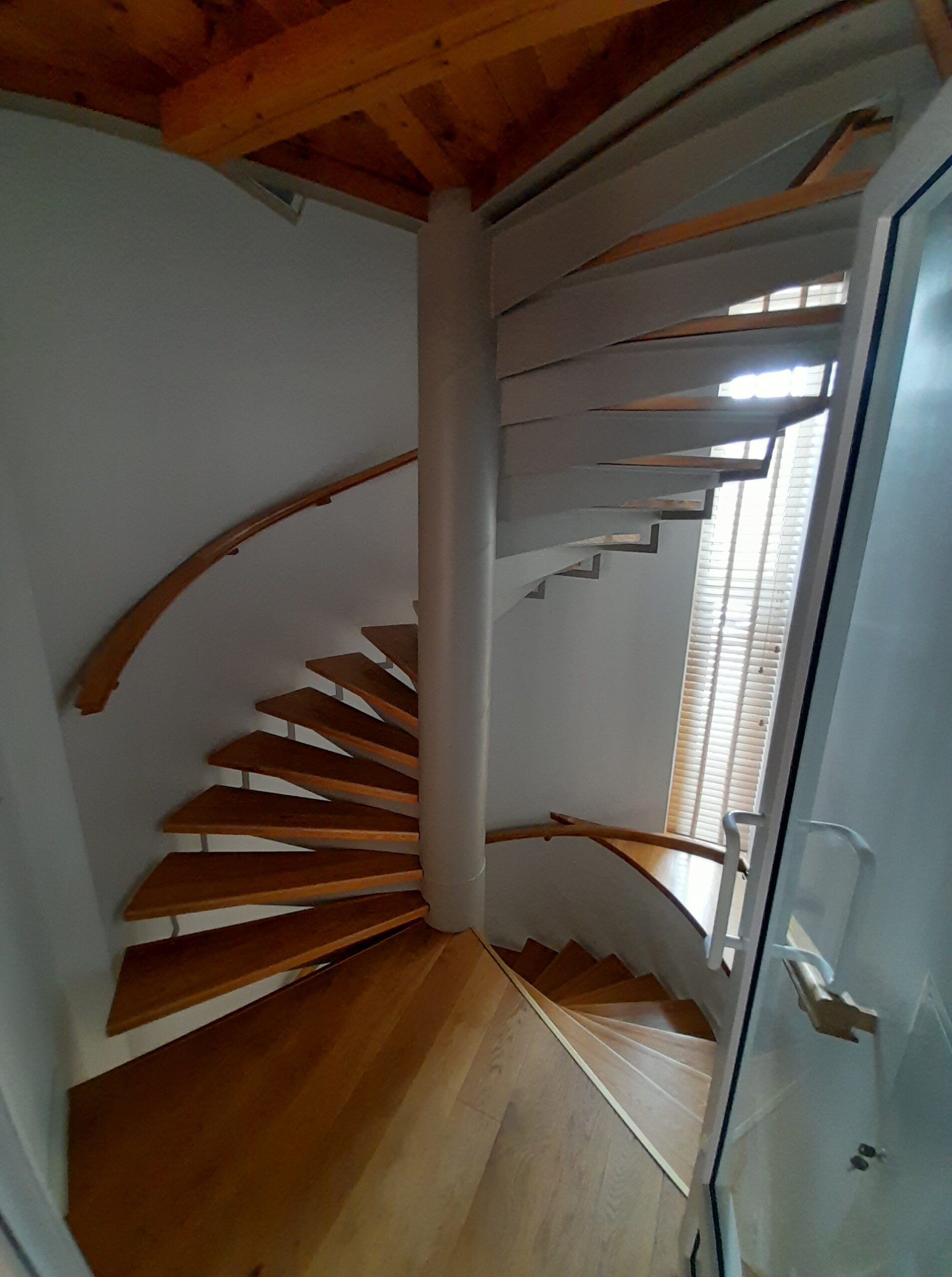 Parduodamos 58 kv.m. Studijos / Administracinės patalpos