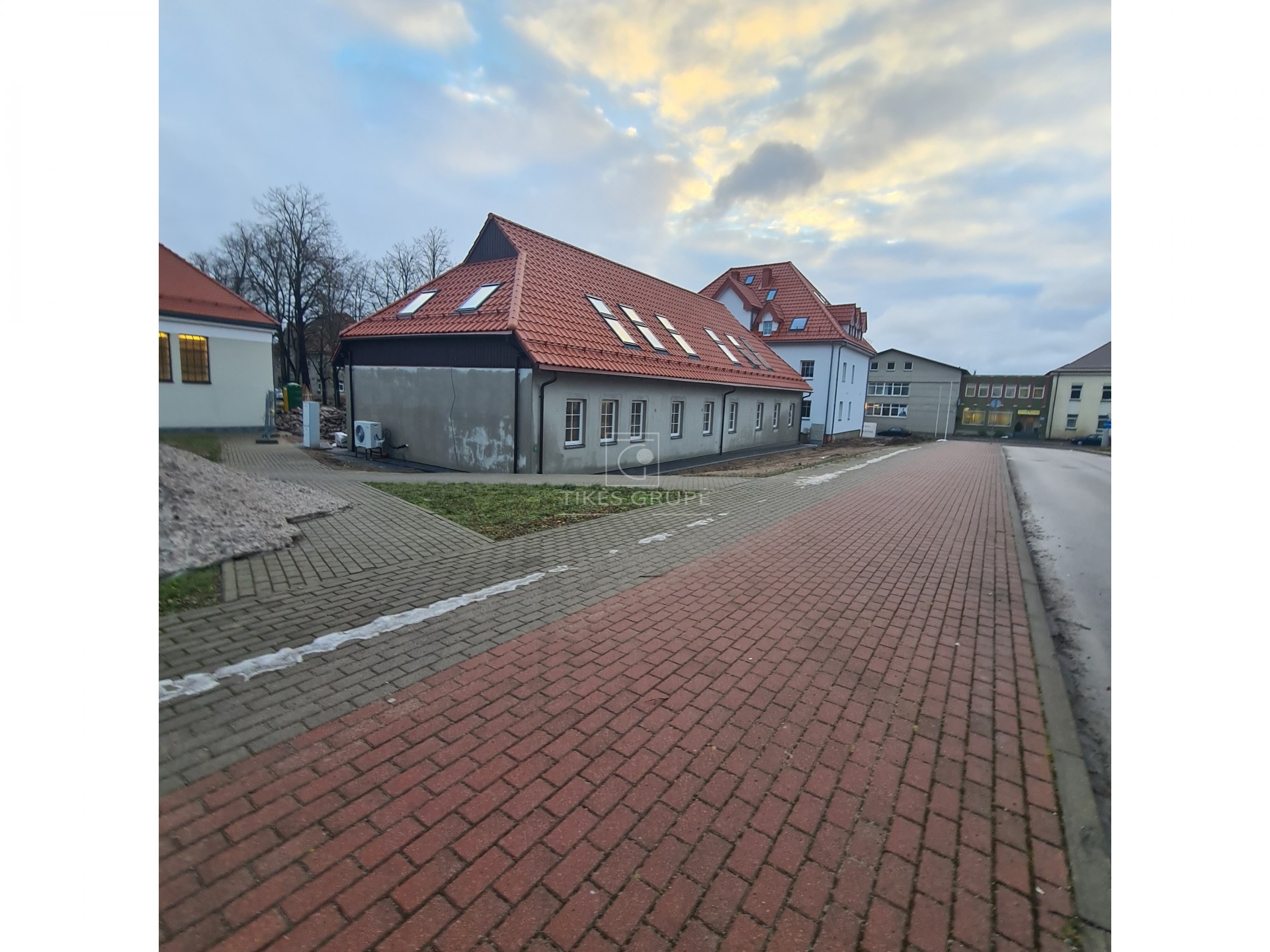 PAČIAME KLAIPĖDOS CENTRE LIEPŲ G., NUOMOJAMOS NAUJOS PATRAUKLIOS PATALPOS