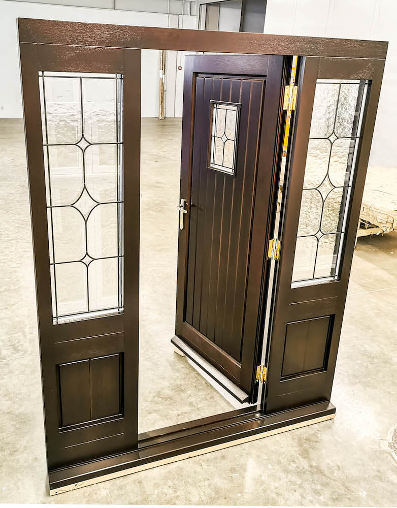 Stalių brigada kokybiškai atlieka medžio darbus