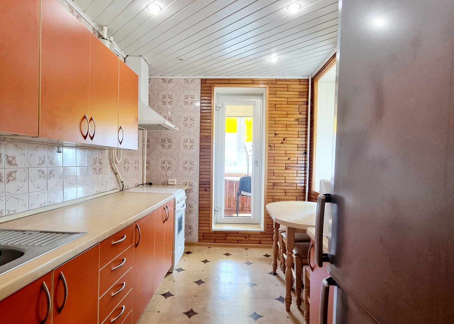 Parduodamas 3 kambarių butas, Vidzgiryje