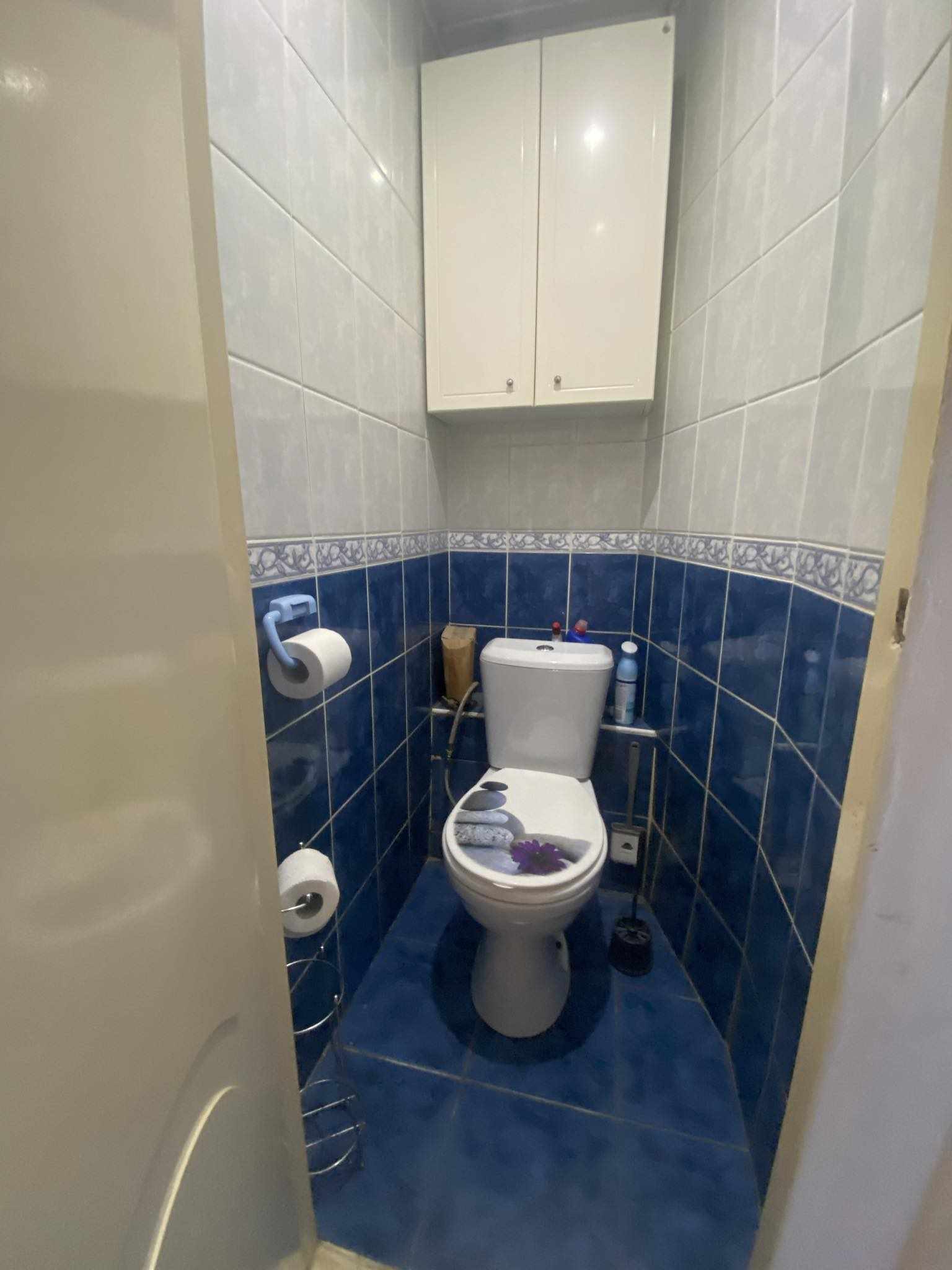 Laukininkų gatvėje, Klaipėdoje. Išnuomojamas 4 kambarių butas su holu