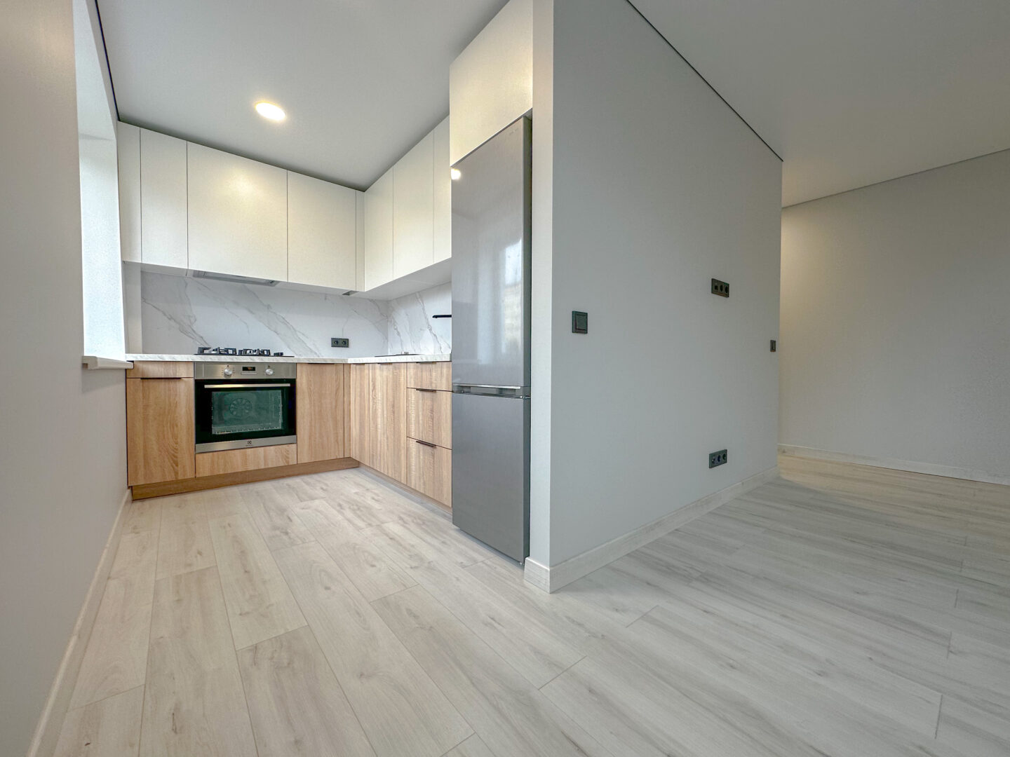 Klaipėda prie senosios perkelos 2 kambarių suremontuotas butas su balkonu