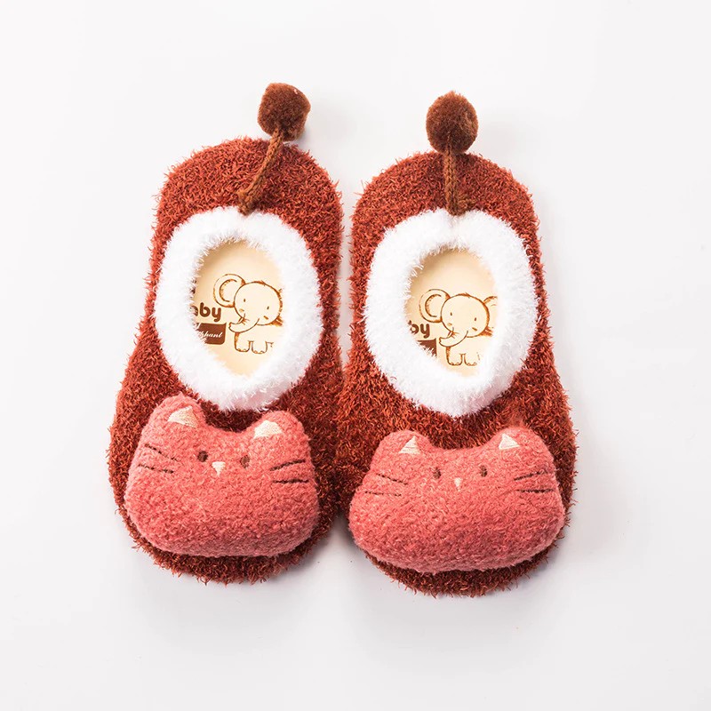 3D dekoro neslystančios kojinės