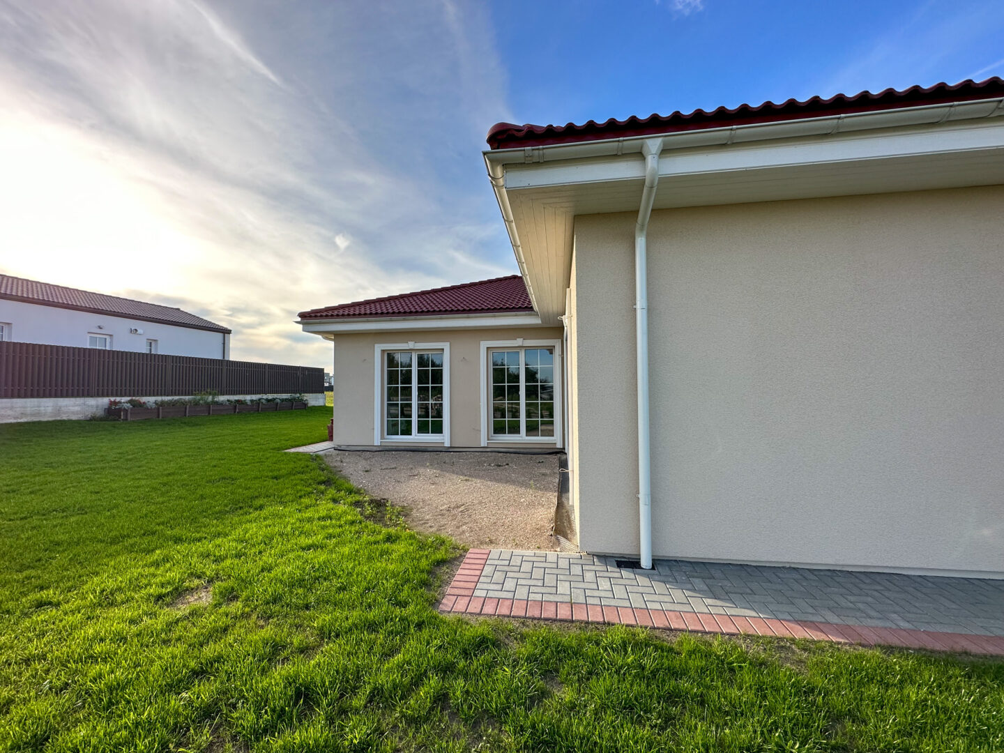 Parduodamas gvenamasis namas šalia Slengių karjero