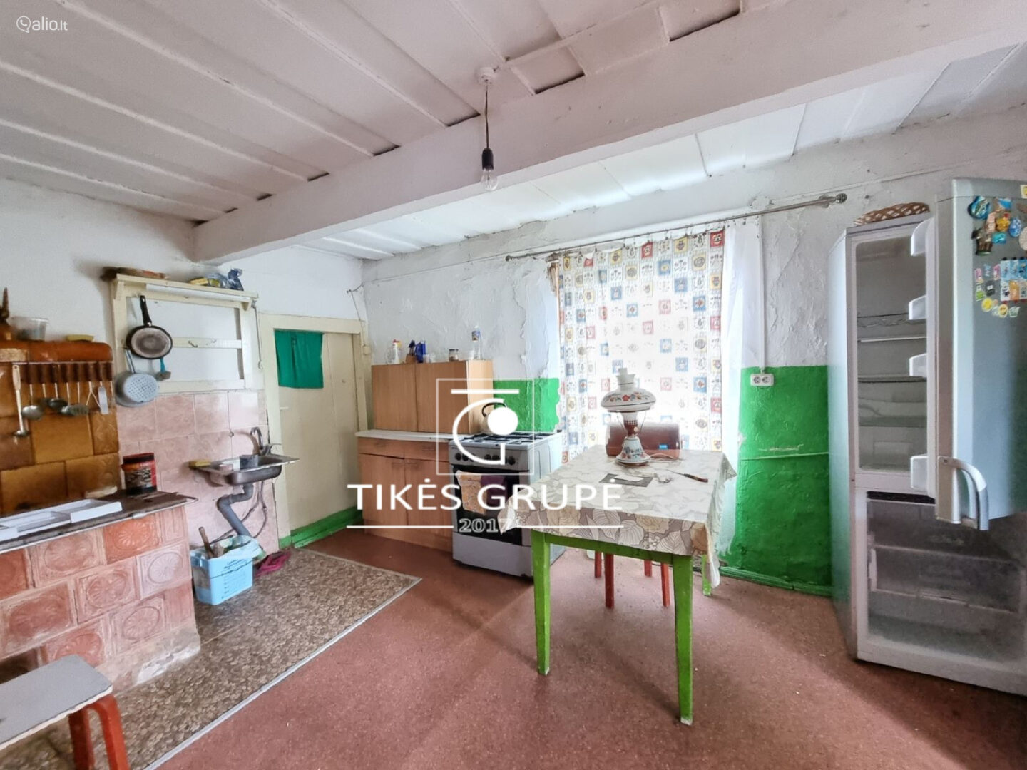 Nuostabiame pamario krašte, 1 km iki Ventės rago ir šalia Šturmų uostelio parduodama namo dalis su 25 arų namų valdos sklypu