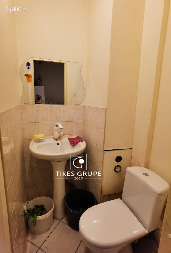 Klaipėdoje, Pievų tako g., parduodamos 21,68 kv.m., administracinės patalpos