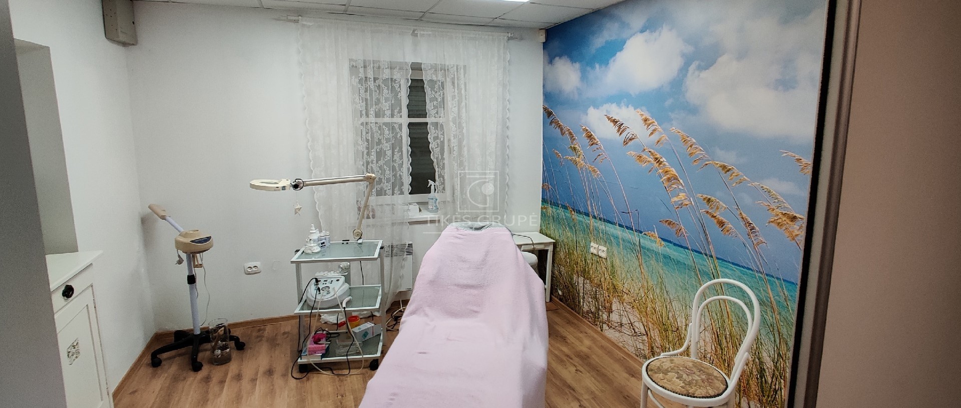 Pačiame Klaipėdos senamiestyje, Kepėjų g. nuomojamos komercinės paskirties patalpos.