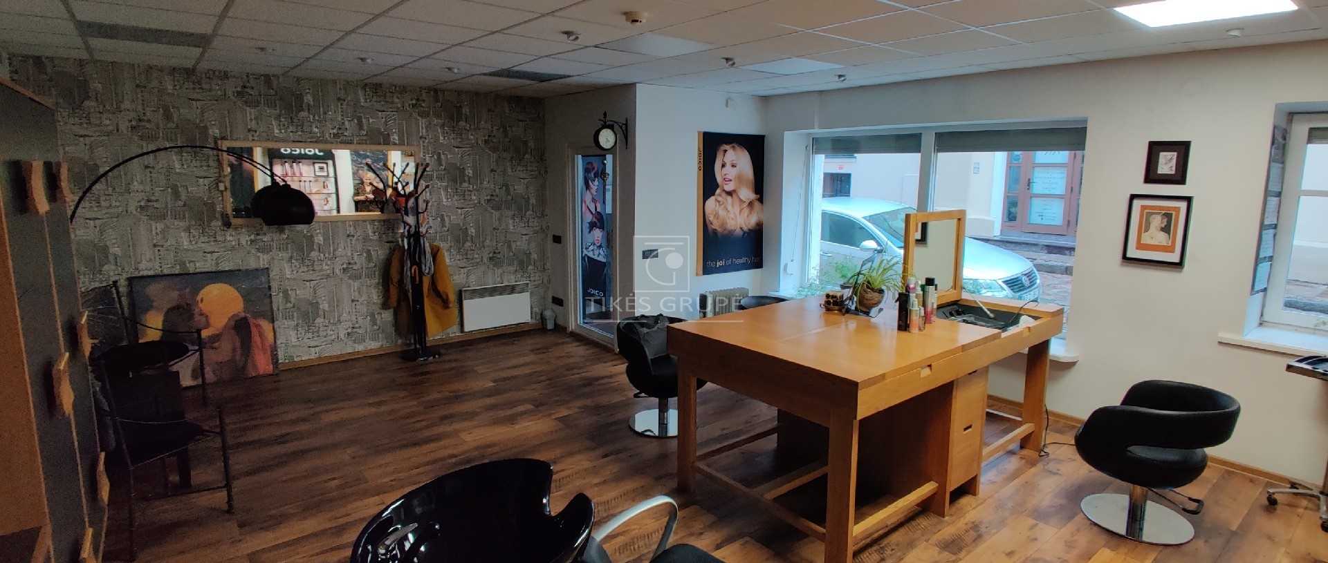 Pačiame Klaipėdos senamiestyje, Kepėjų g. nuomojamos komercinės paskirties patalpos.