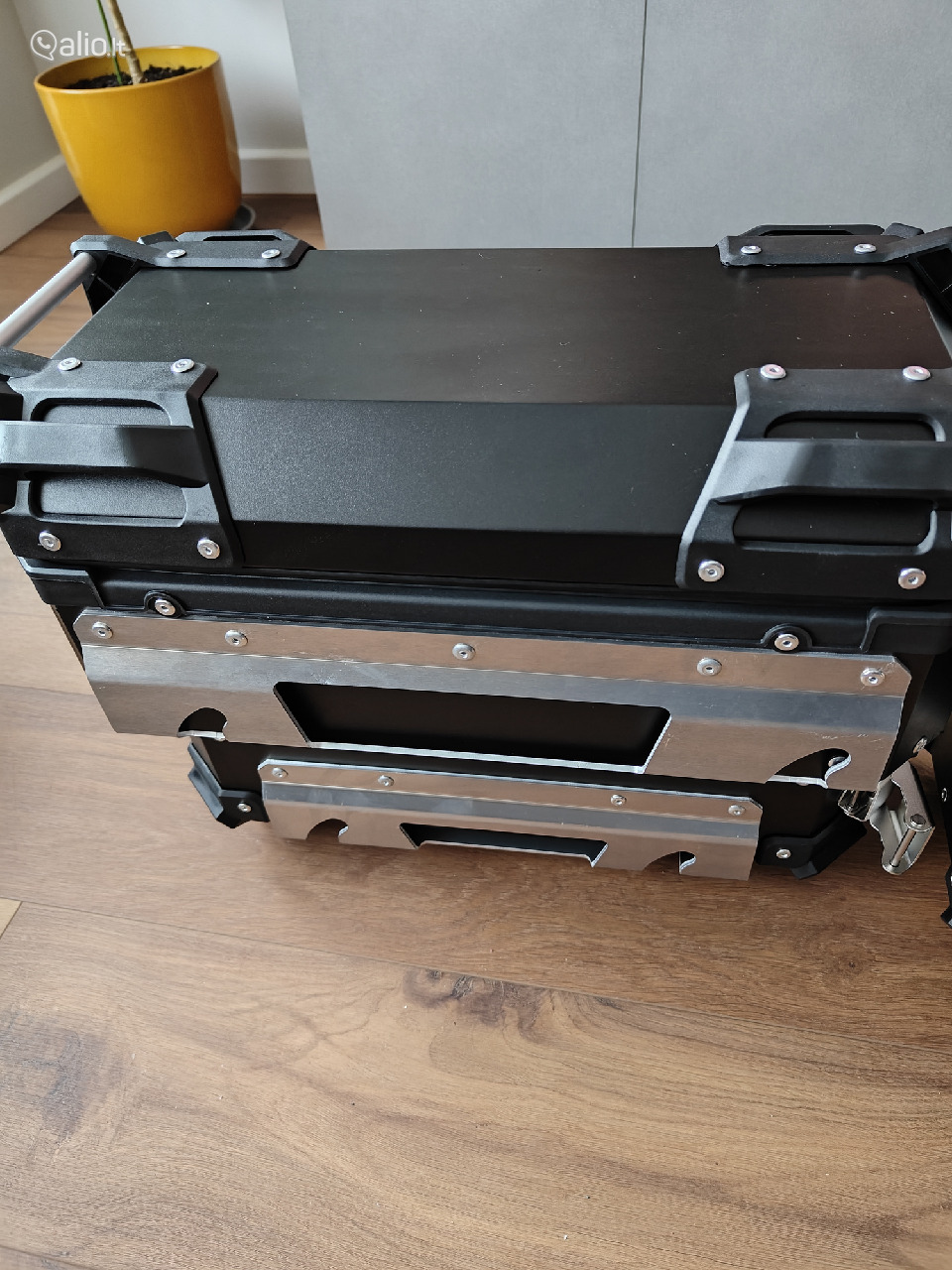 Moto aliuminės dėžės naujos