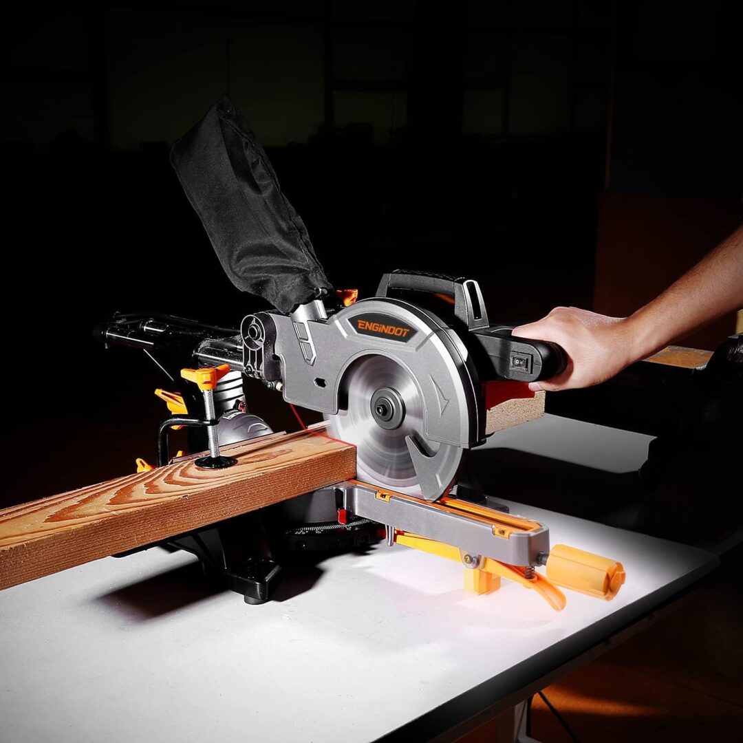 Įstrižinis pjūklas 2000 W 3200/4500 RPM – ENGINDOT (EMS01A)