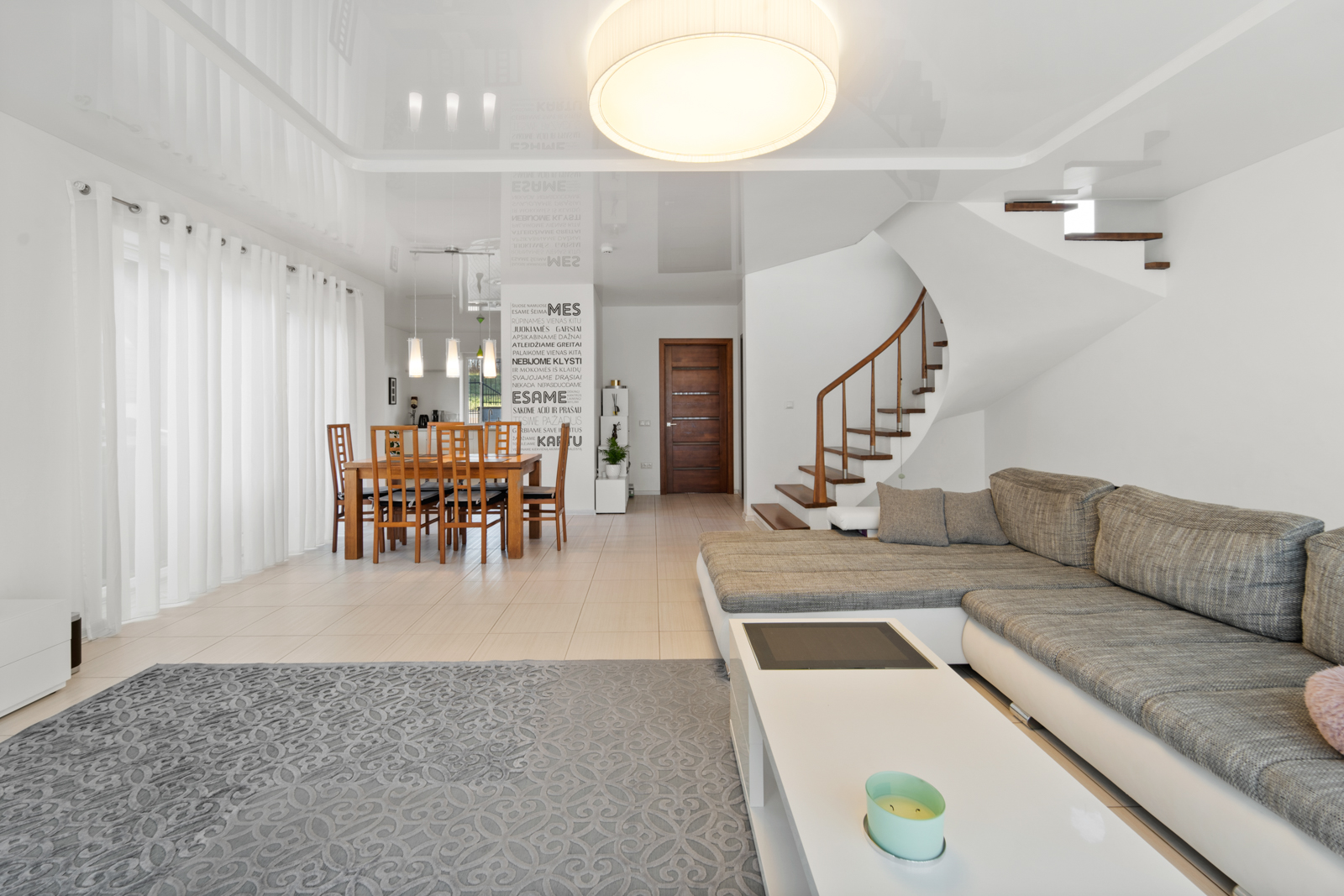 SVAJONIŲ NAMAS ŠEIMAI UŽ PROTINGĄ KAINĄ