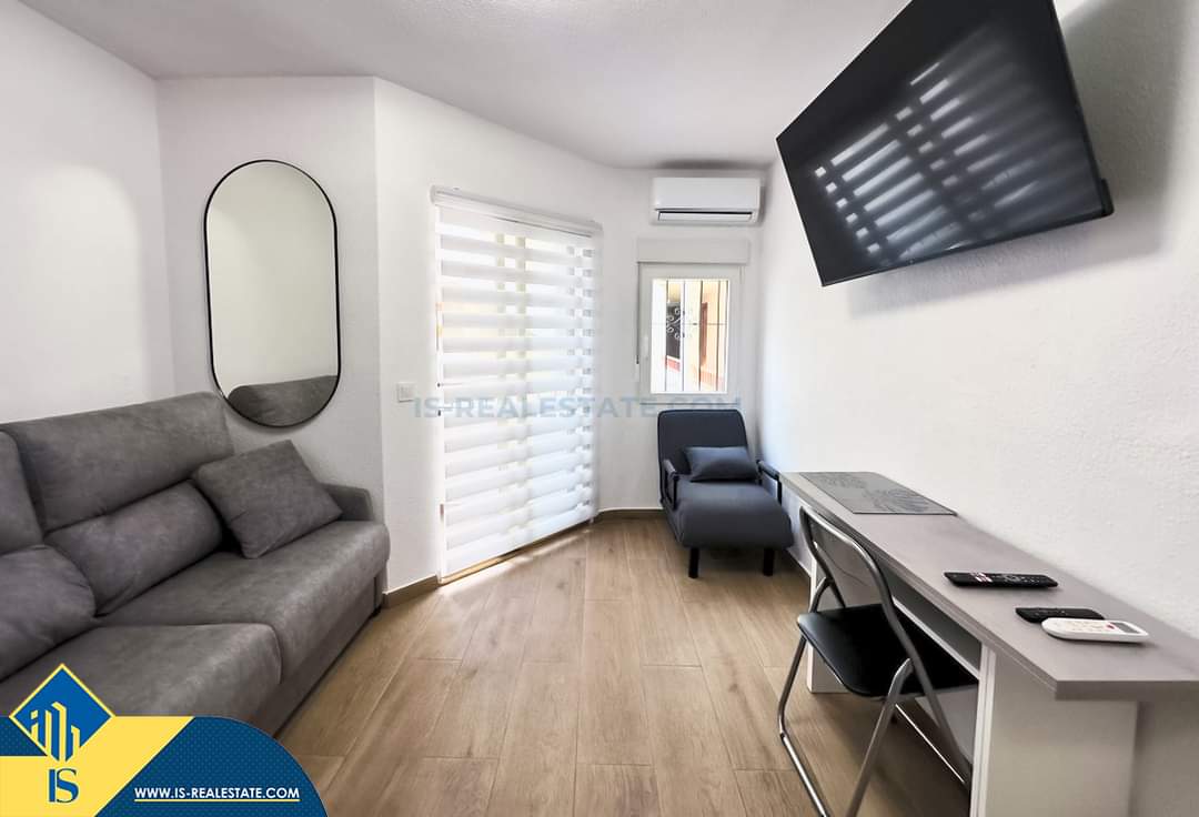 Parduodama renovuota studija, Ispanijoje, Alicante provincijoje