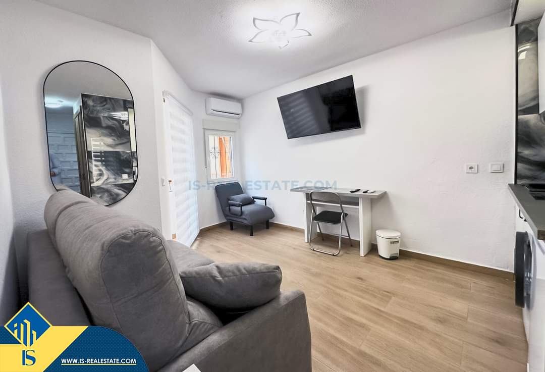 Parduodama renovuota studija, Ispanijoje, Alicante provincijoje