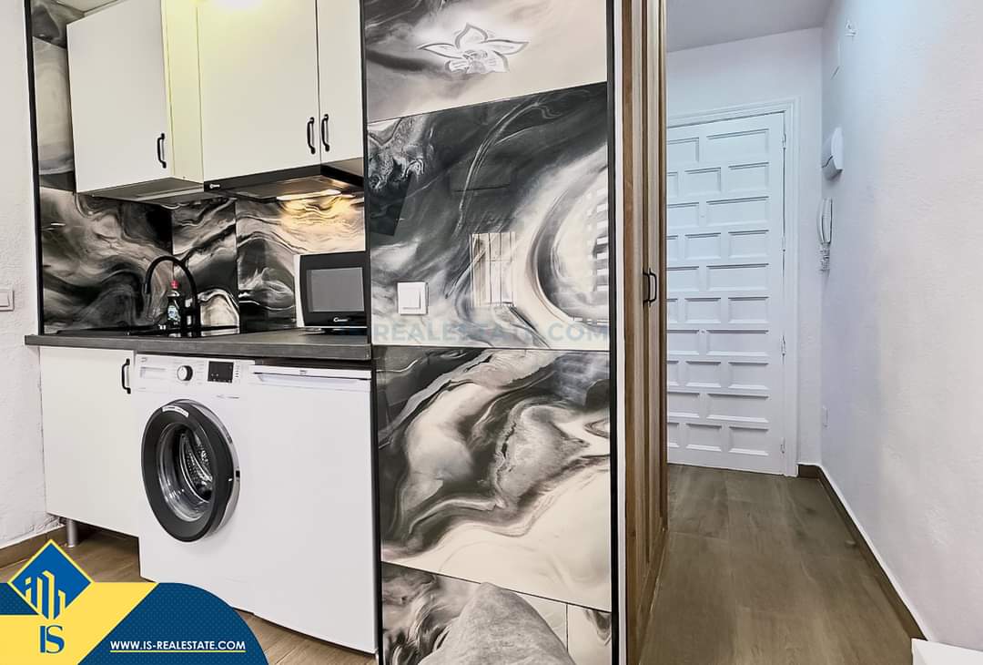 Parduodama renovuota studija, Ispanijoje, Alicante provincijoje