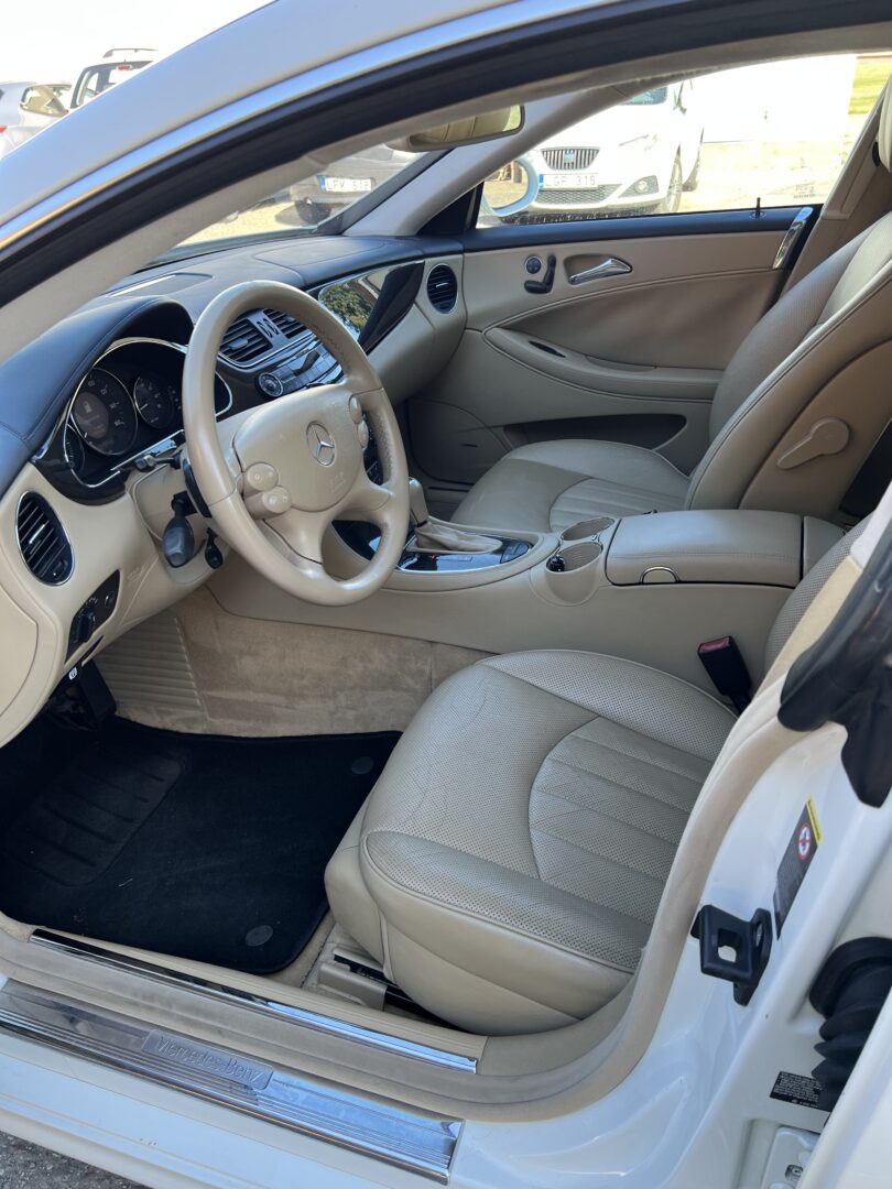 Mercedes benz 550 CLS. 2007-10 m. 5.5 benzinas. 285 kw. TA 2025-12. Automatas. Klaipeda