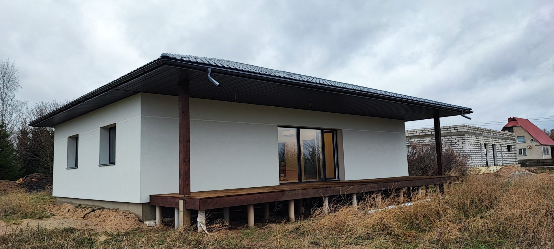 Parduodamas naujos statybos namas