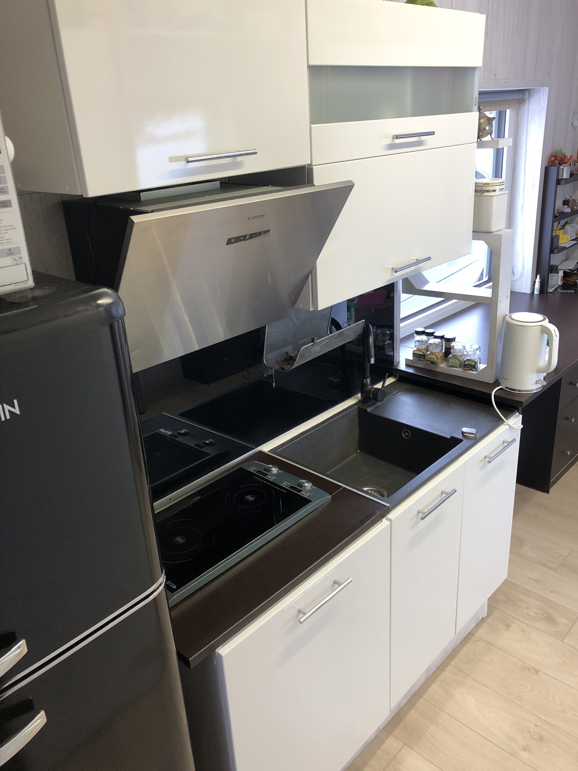 Parduodamas naujos statybos namas