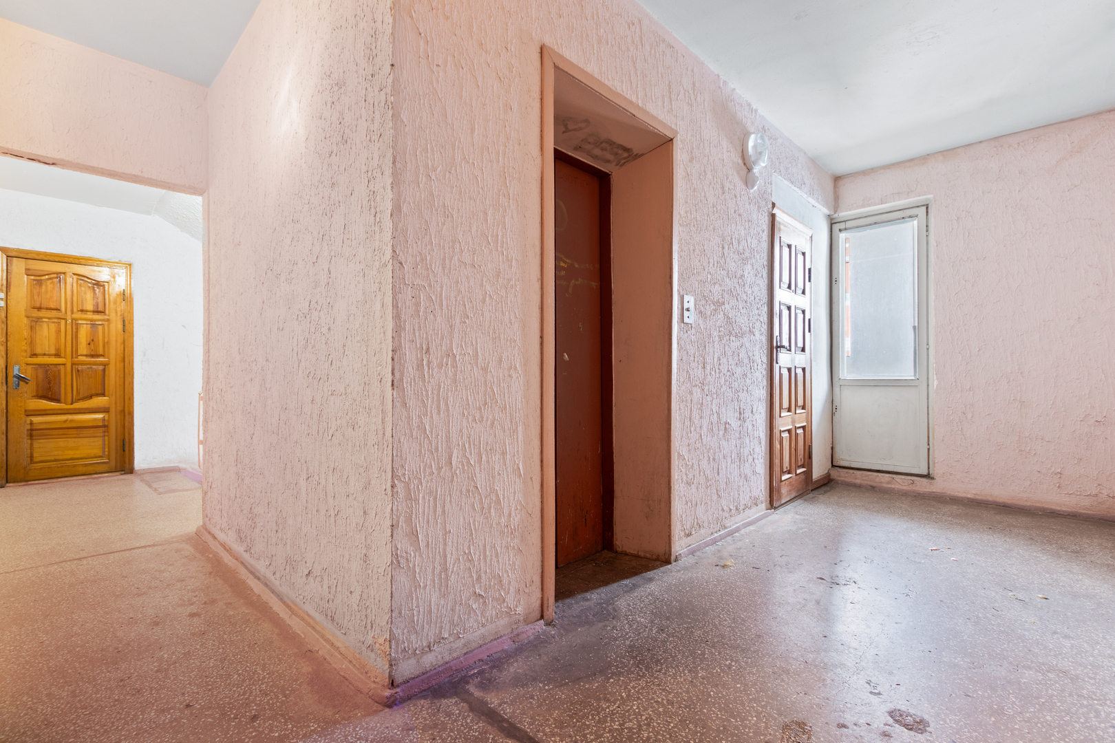 Parduodamas 2-iejų kambarių butas Bandužių g.