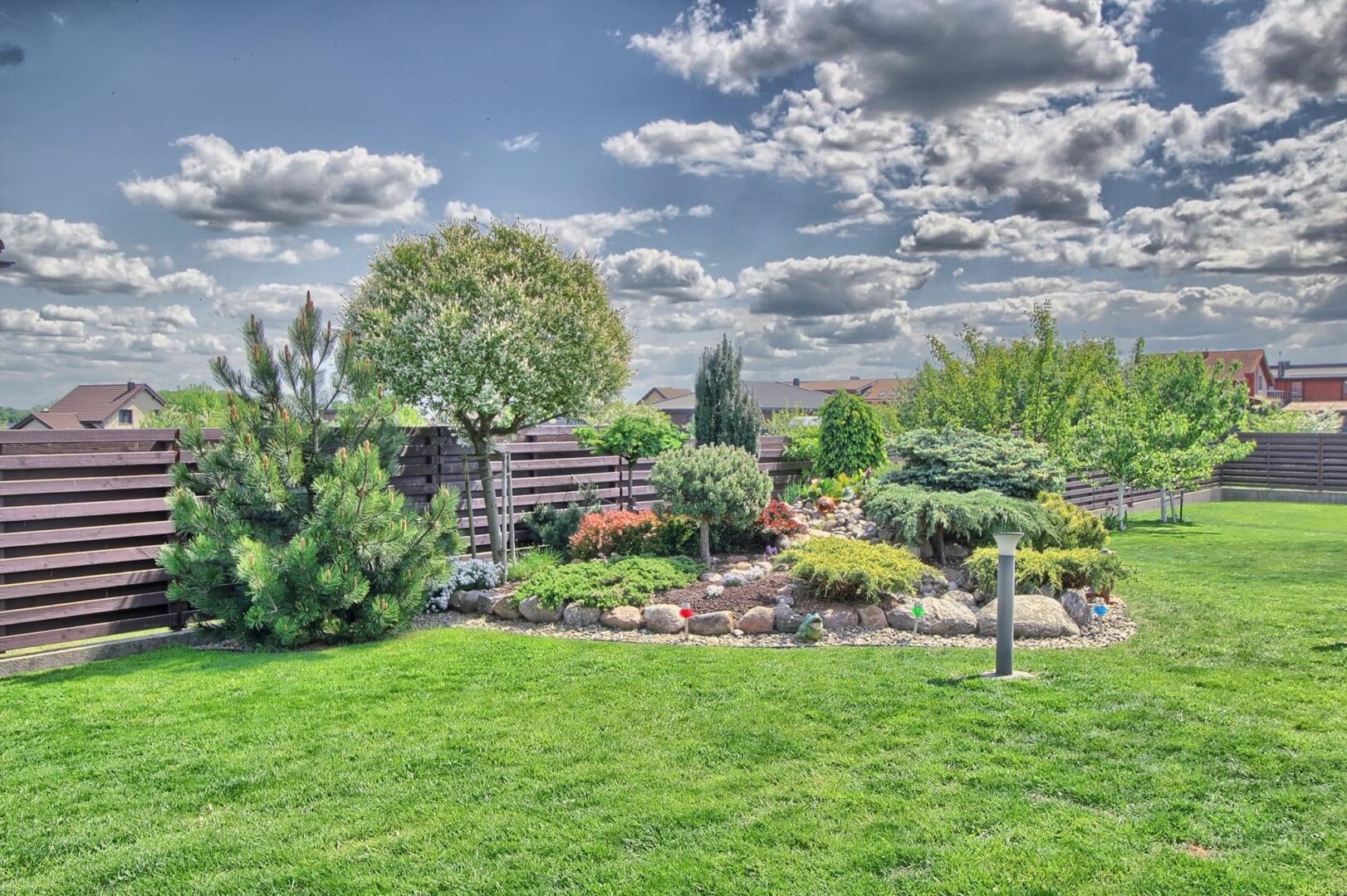 Klaipėdos priemiestyje, 5 kambarių gyvenamasis namas, su įstiklinta lodžija