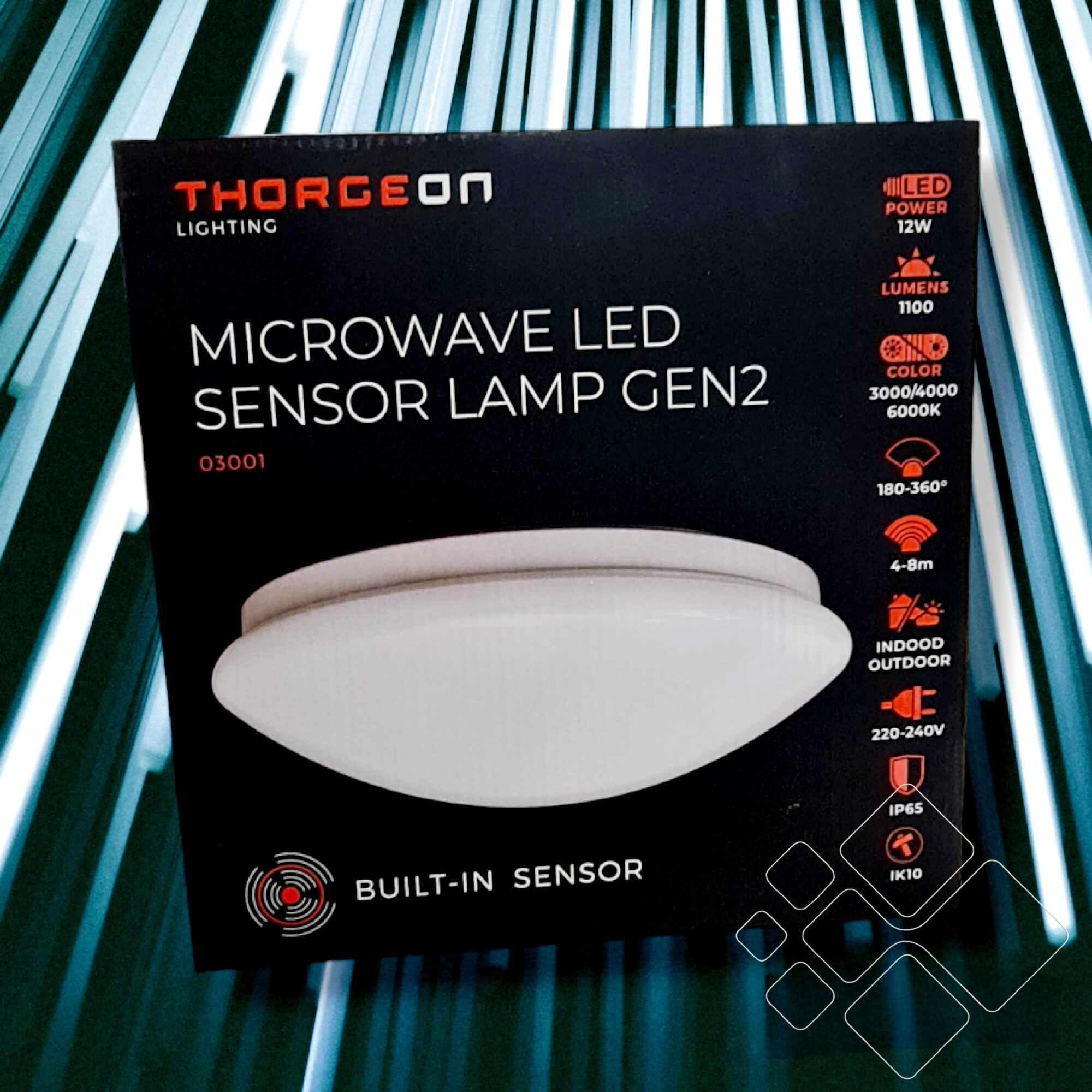 LED šviestuvas su judėsių jutikliu Gen2 IP65 IK10, 12W 1100Lm, TriColor