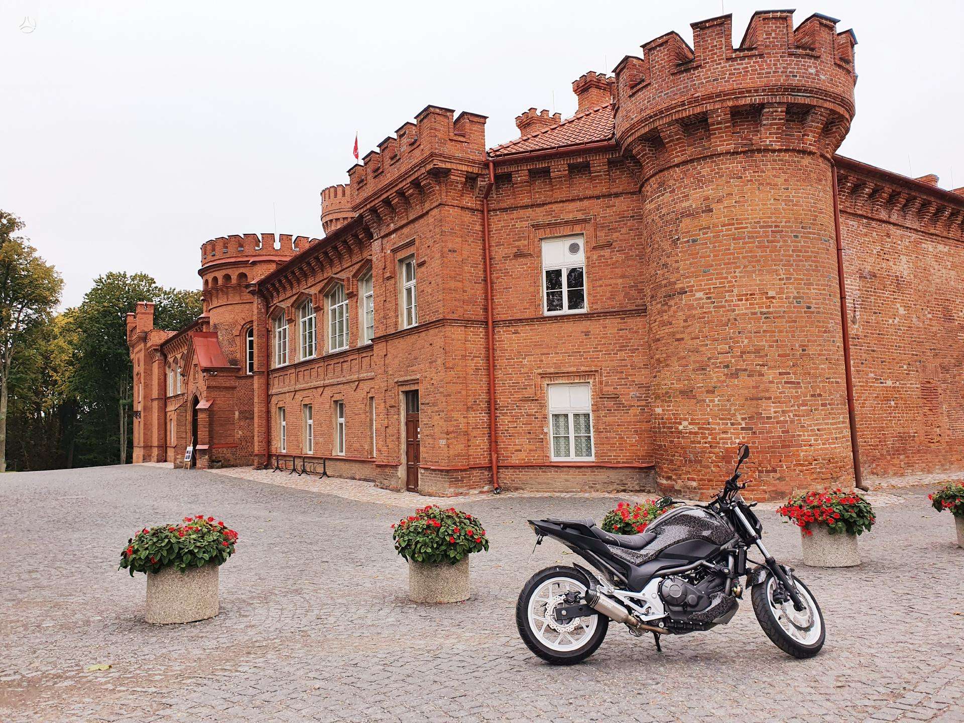 Honda NC 700cc, street / klasikiniai