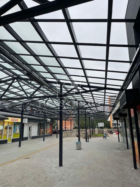 KLAIPĖDOJE PAČIAME ,,VINGIO‘‘ PREKYBOS CENTRE VINGIO.G NUOMOJAMOS PATALPOS