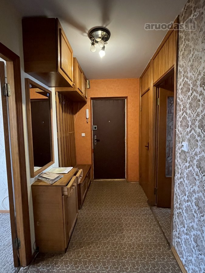 TAIKOS PR. 104, PARDUODAMAS 2 KAMBARIŲ BUTAS