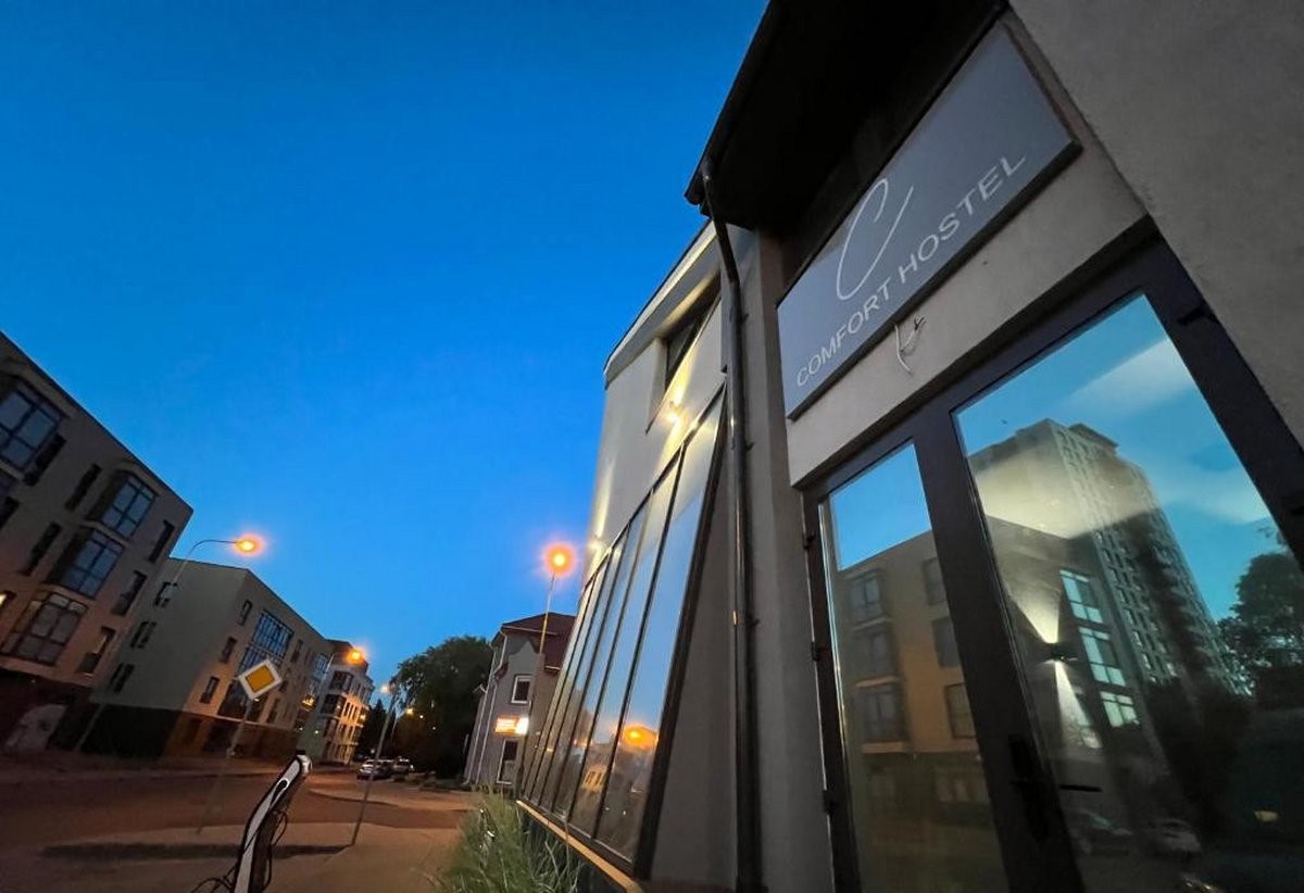 KLAIPĖDOJE BIJŪNŲ G., PARDUODAMAS PRABANGIAI ĮRENGTAS PASTATAS SU VEIKIANČIU VERSLU -TEIKIANČIU APGYVENDINIMO PASLAUGAS